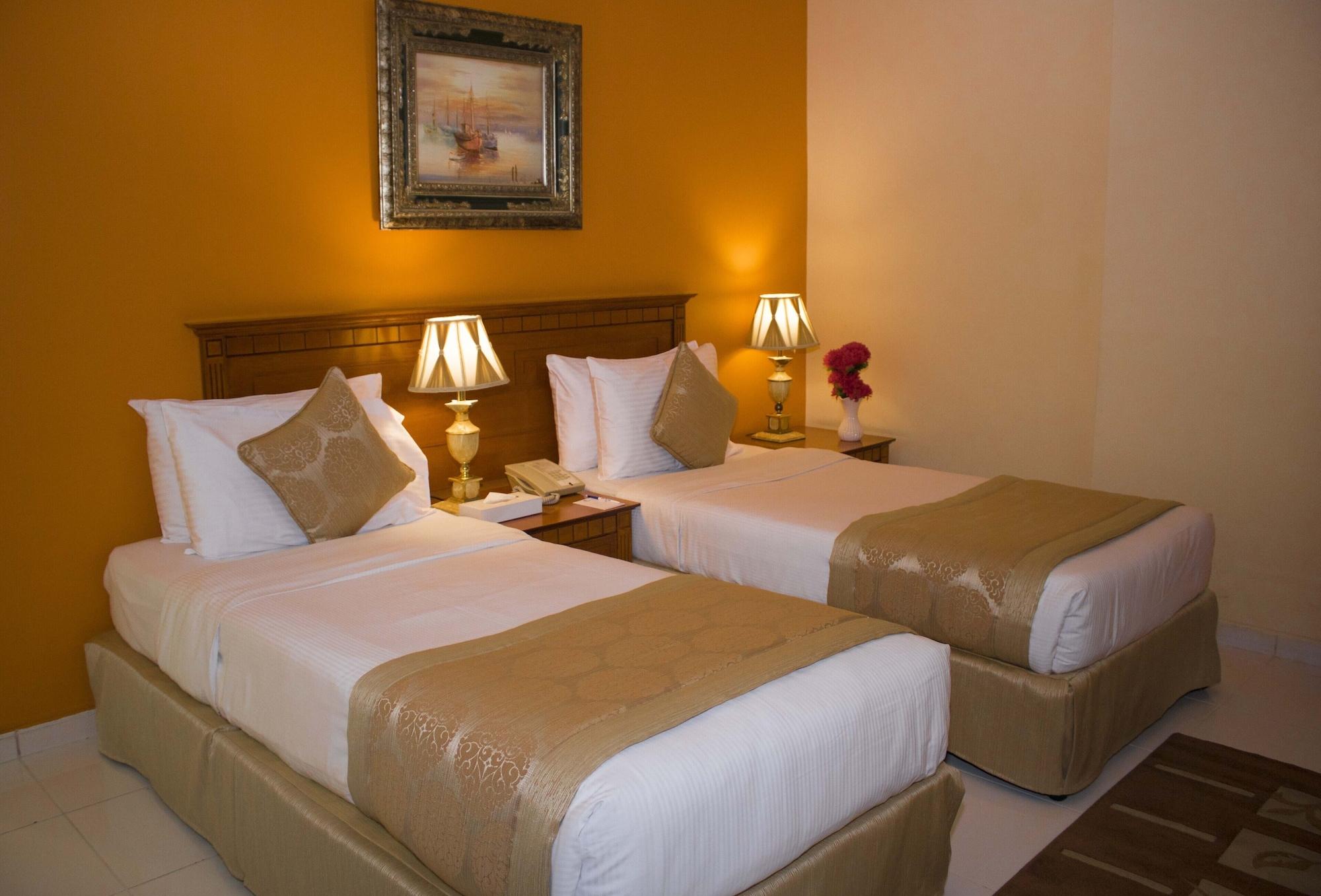 Al Maha Regency Hotel Suites - Managed By Aoudi Consultants Sharjah Buitenkant foto