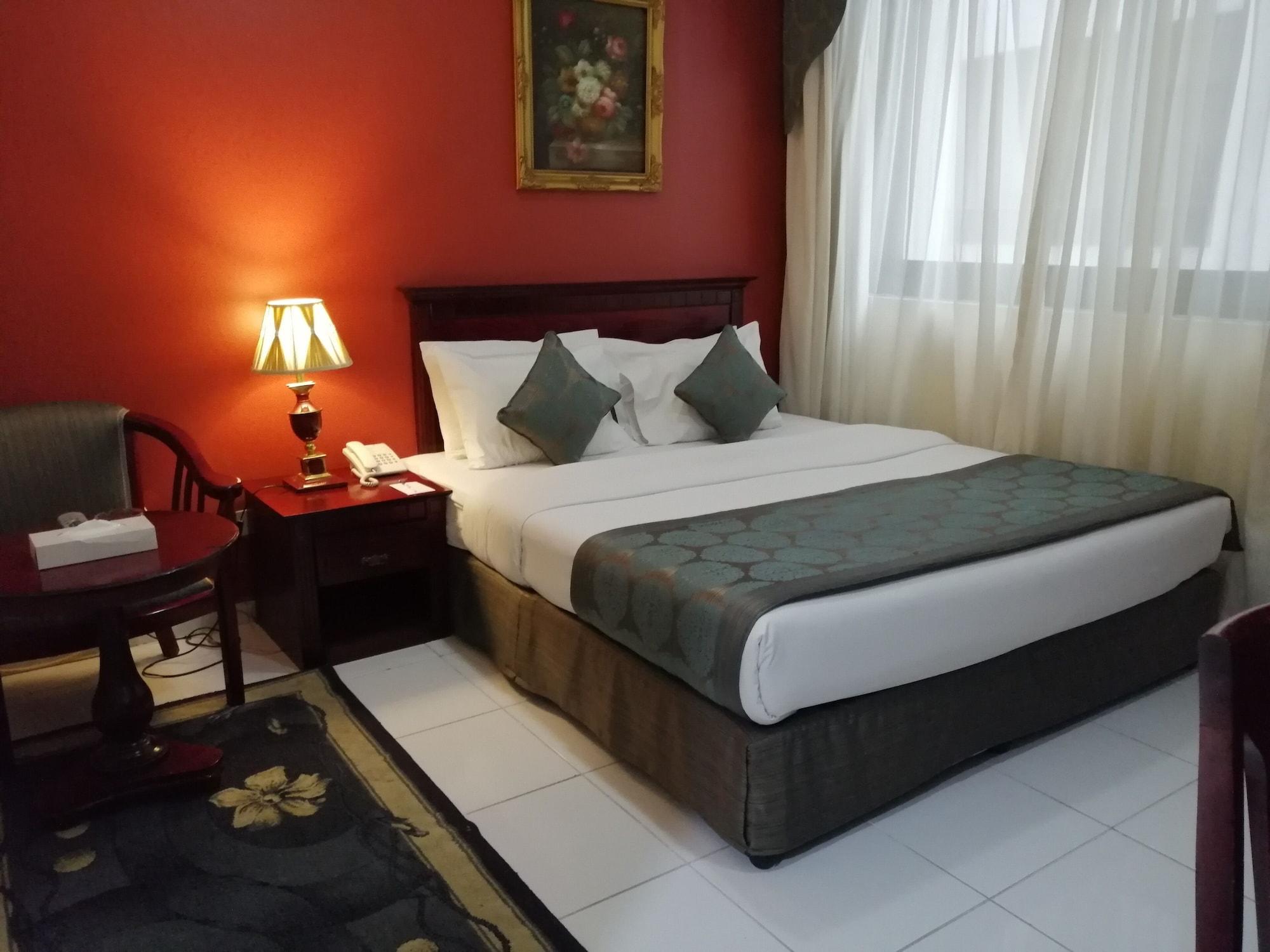 Al Maha Regency Hotel Suites - Managed By Aoudi Consultants Sharjah Buitenkant foto
