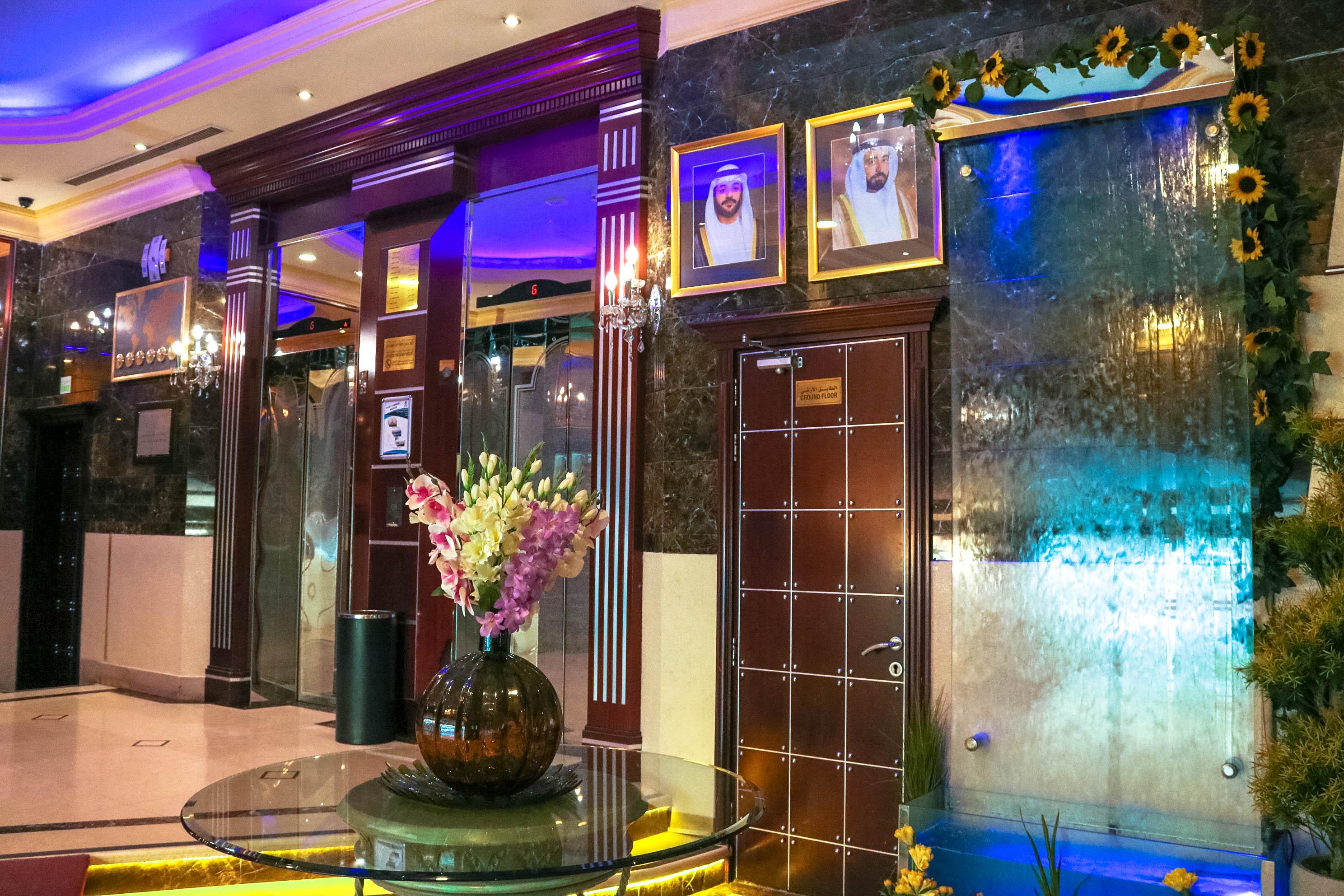 Al Maha Regency Hotel Suites - Managed By Aoudi Consultants Sharjah Buitenkant foto