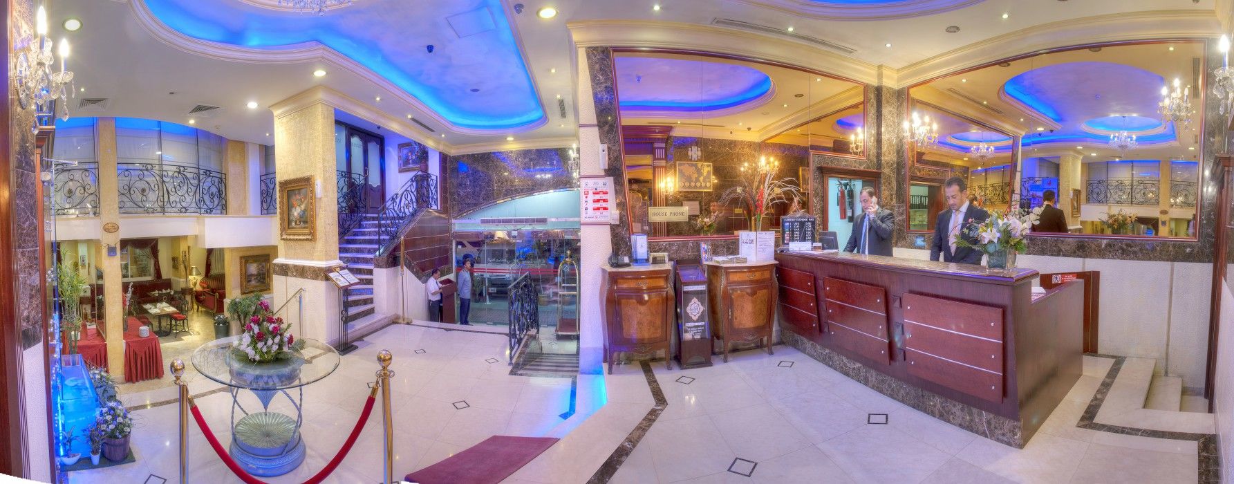 Al Maha Regency Hotel Suites - Managed By Aoudi Consultants Sharjah Buitenkant foto