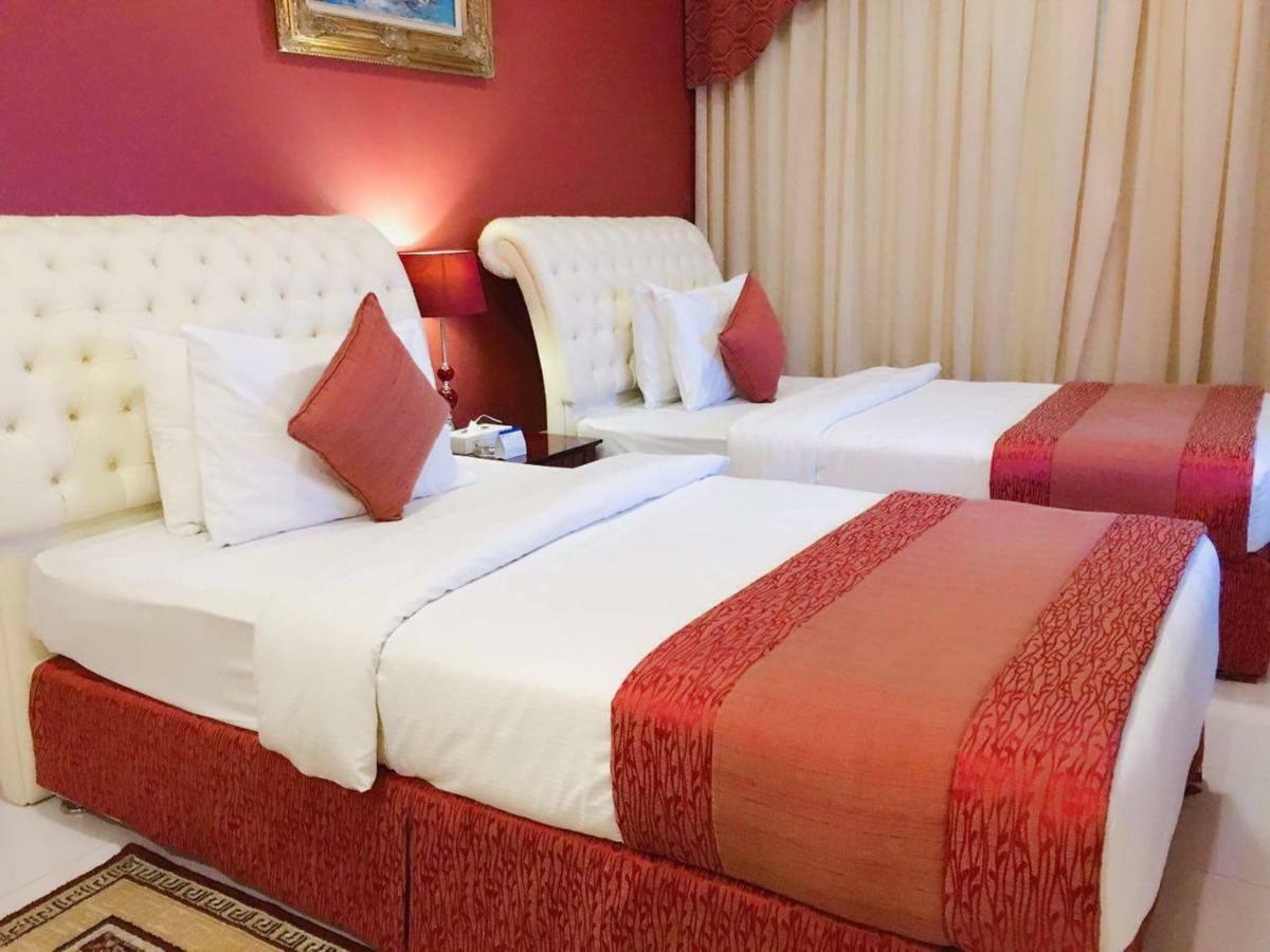 Al Maha Regency Hotel Suites - Managed By Aoudi Consultants Sharjah Buitenkant foto